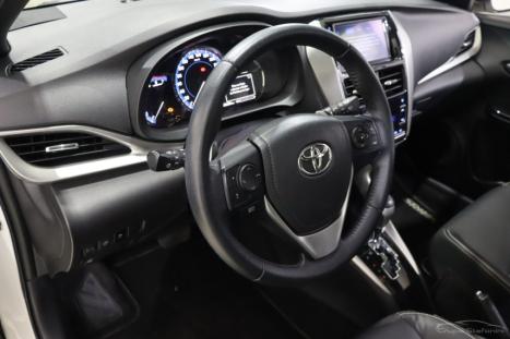 TOYOTA Yaris Hatch 1.5 16V 4P FLEX XLS MULTIDRIVE AUTOMTICO CVT, Foto 4
