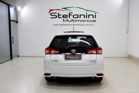 TOYOTA Yaris Hatch 1.5 16V 4P FLEX XLS MULTIDRIVE AUTOMTICO CVT, Foto 13