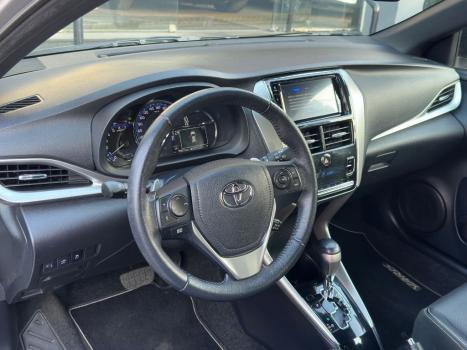 TOYOTA Yaris Hatch 1.5 16V 4P FLEX XS MULTIDRIVE AUTOMTICO CVT, Foto 7