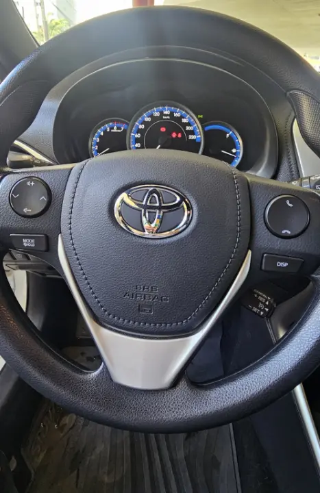 TOYOTA Yaris Hatch 1.5 16V 4P FLEX XL PLUS CONNECT MULTIDRIVE AUTOMTICO CVT, Foto 15