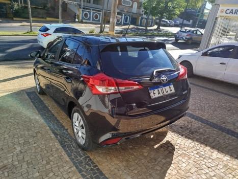 TOYOTA Yaris Hatch 1.3 16V 4P FLEX XL MULTIDRIVE AUTOMÁTICO CVT, Foto 6 TOYOTA Yaris Hatch 1.3 16V 4P FLEX XL MULTIDRIVE AUTOMÁTICO CVT, Foto 6