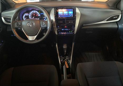 TOYOTA Yaris Hatch 1.3 16V 4P FLEX XL PLUS TECH MULTIDRIVE AUTOMTICO CVT, Foto 7