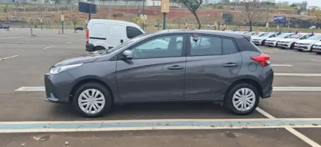 TOYOTA Yaris Hatch 1.5 16V 4P FLEX XL MULTIDRIVE AUTOMTICO CVT, Foto 4