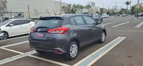 TOYOTA Yaris Hatch 1.5 16V 4P FLEX XL MULTIDRIVE AUTOMTICO CVT, Foto 6