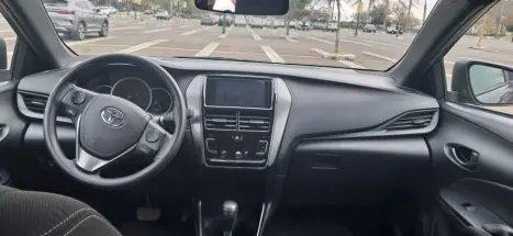 TOYOTA Yaris Hatch 1.5 16V 4P FLEX XL MULTIDRIVE AUTOMTICO CVT, Foto 7