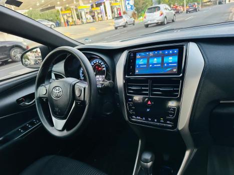 TOYOTA Yaris Hatch 1.5 16V 4P FLEX XL PLUS CONNECT MULTIDRIVE AUTOMTICO CVT, Foto 7