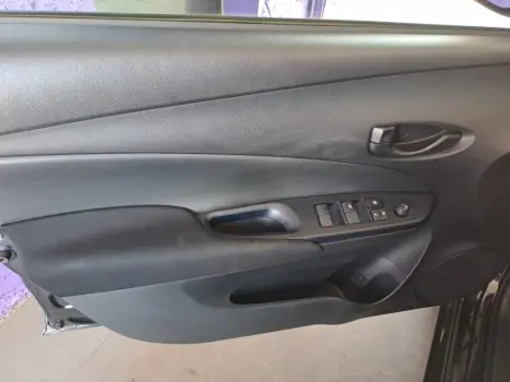 TOYOTA Yaris Hatch 1.5 16V 4P FLEX XL MULTIDRIVE AUTOMTICO CVT, Foto 11