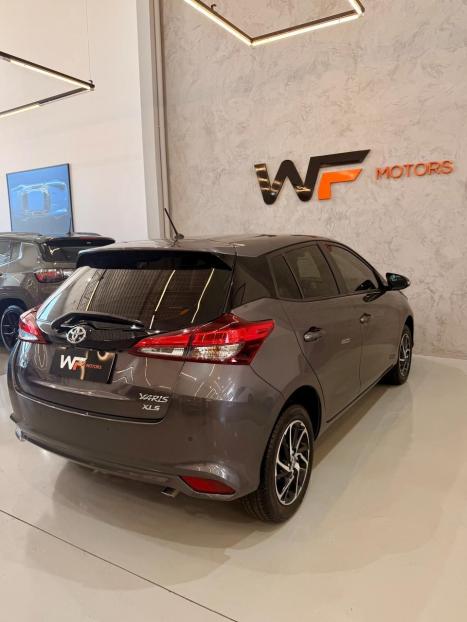 TOYOTA Yaris Hatch 1.5 16V 4P FLEX XLS MULTIDRIVE AUTOMTICO CVT, Foto 6