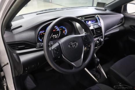 TOYOTA Yaris Hatch 1.3 16V 4P FLEX XL MULTIDRIVE AUTOMTICO CVT, Foto 4