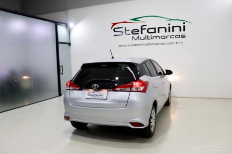 TOYOTA Yaris Hatch 1.3 16V 4P FLEX XL MULTIDRIVE AUTOMTICO CVT, Foto 11