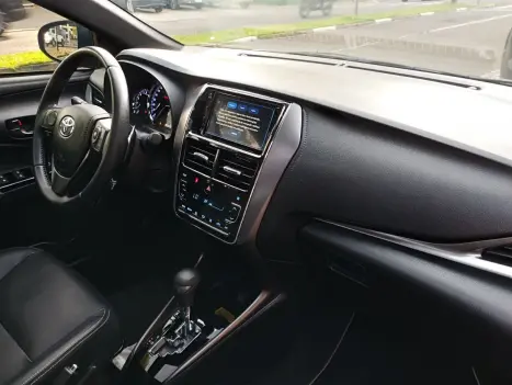 TOYOTA Yaris Hatch 1.5 16V 4P FLEX XLS MULTIDRIVE AUTOM�TICO CVT, Foto 10