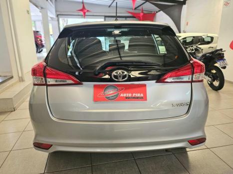 TOYOTA Yaris Hatch 1.5 16V 4P FLEX XL PLUS CONNECT MULTIDRIVE AUTOMTICO CVT, Foto 5