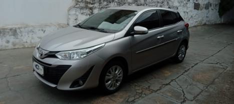 TOYOTA Yaris Hatch 1.3 16V 4P FLEX XL PLUS TECH MULTIDRIVE AUTOMTICO CVT, Foto 3