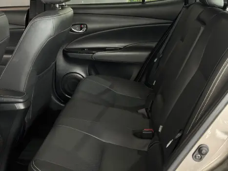 TOYOTA Yaris Hatch 1.5 16V 4P FLEX XLS MULTIDRIVE AUTOMTICO CVT, Foto 8