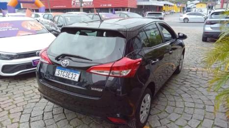 TOYOTA Yaris Hatch 1.5 16V 4P FLEX XL MULTIDRIVE AUTOM�TICO CVT, Foto 6