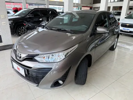 TOYOTA Yaris Hatch 1.3 16V 4P FLEX XL MULTIDRIVE AUTOM�TICO CVT, Foto 3