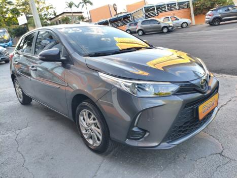 TOYOTA Yaris Hatch 1.5 16V 4P FLEX XS CONNECT MULTIDRIVE AUTOM�TICO CVT, Foto 6