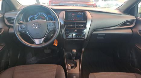 TOYOTA Yaris Hatch 1.3 16V 4P FLEX XL, Foto 4