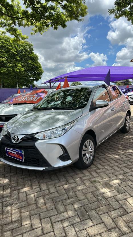 TOYOTA Yaris Hatch 1.3 16V 4P FLEX XL, Foto 2