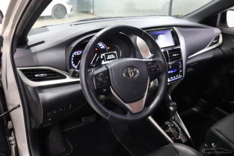 TOYOTA Yaris Hatch 1.5 16V 4P FLEX XS MULTIDRIVE AUTOM�TICO CVT, Foto 4