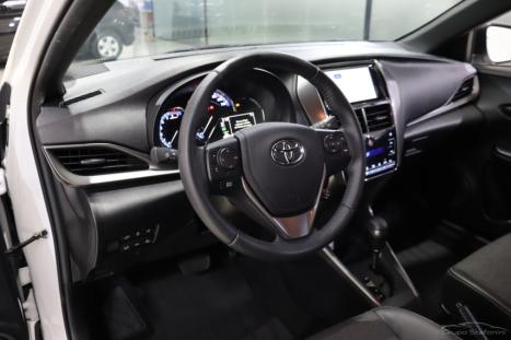 TOYOTA Yaris Hatch 1.5 16V 4P FLEX XS MULTIDRIVE AUTOM�TICO CVT, Foto 4