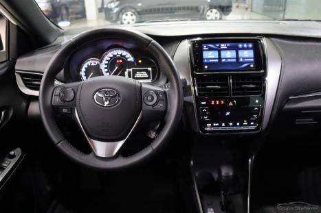 TOYOTA Yaris Hatch 1.5 16V 4P FLEX XS MULTIDRIVE AUTOM�TICO CVT, Foto 5