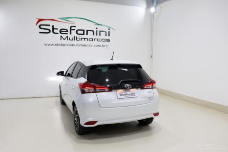 TOYOTA Yaris Hatch 1.5 16V 4P FLEX XLS CONNECT MULTIDRIVE AUTOM�TICO CVT, Foto 14