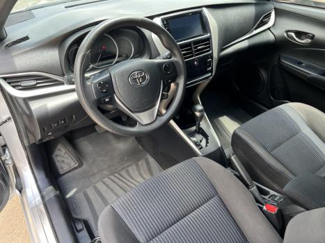 TOYOTA Yaris Hatch 1.5 16V 4P FLEX XL PLUS CONNECT MULTIDRIVE AUTOM�TICO CVT, Foto 9