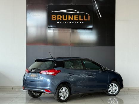 TOYOTA Yaris Hatch 1.3 16V 4P FLEX XL PLUS TECH MULTIDRIVE AUTOM�TICO CVT, Foto 3