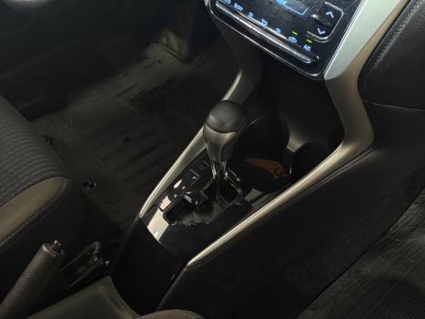 TOYOTA Yaris Hatch 1.3 16V 4P FLEX XL PLUS TECH MULTIDRIVE AUTOM�TICO CVT, Foto 6