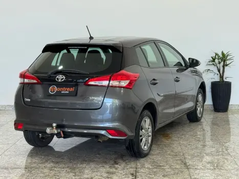 TOYOTA Yaris Hatch 1.5 16V 4P FLEX XL PLUS CONNECT MULTIDRIVE AUTOM�TICO CVT, Foto 8