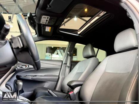 TOYOTA Yaris Hatch 1.5 16V 4P FLEX XLS MULTIDRIVE AUTOM�TICO CVT, Foto 2