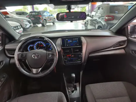 TOYOTA Yaris Hatch 1.3 16V 4P FLEX XL, Foto 5
