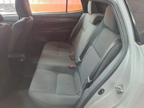 TOYOTA Yaris Hatch 1.3 16V 4P FLEX XL, Foto 8