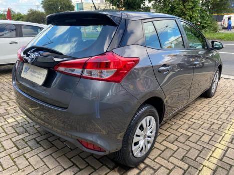 TOYOTA Yaris Hatch 1.3 16V 4P FLEX XL MULTIDRIVE AUTOM�TICO CVT, Foto 6