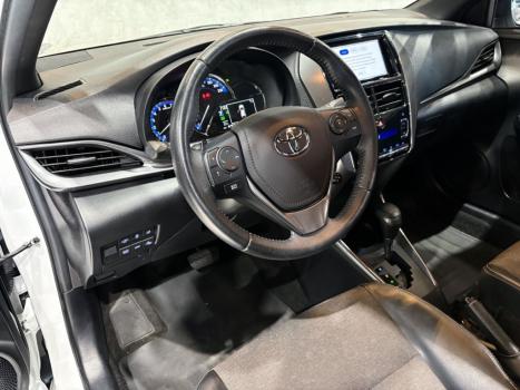 TOYOTA Yaris Hatch 1.5 16V 4P FLEX XS CONNECT MULTIDRIVE AUTOM�TICO CVT, Foto 11