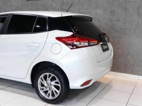 TOYOTA Yaris Hatch 1.5 16V 4P FLEX XS CONNECT MULTIDRIVE AUTOM�TICO CVT, Foto 7