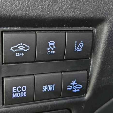 TOYOTA Yaris Hatch 1.5 16V 4P FLEX XS MULTIDRIVE AUTOM�TICO CVT, Foto 16