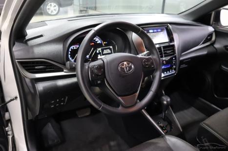 TOYOTA Yaris Hatch 1.5 16V 4P FLEX XS CONNECT MULTIDRIVE AUTOM�TICO CVT, Foto 4