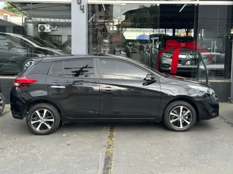 TOYOTA Yaris Hatch 1.5 16V 4P FLEX XLS MULTIDRIVE AUTOM�TICO CVT, Foto 6