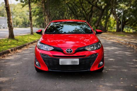 TOYOTA Yaris Hatch 1.3 16V 4P FLEX XL PLUS TECH MULTIDRIVE AUTOM�TICO CVT, Foto 3