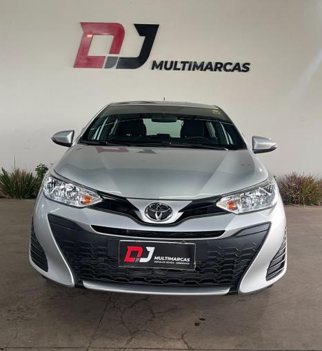TOYOTA Yaris Hatch 1.5 16V 4P FLEX XL PLUS CONNECT MULTIDRIVE AUTOM�TICO CVT, Foto 2