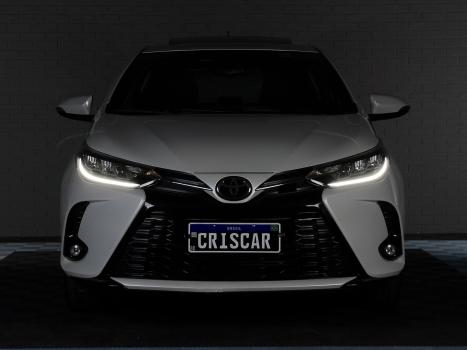 TOYOTA Yaris Hatch 1.5 16V 4P FLEX XLS CONNECT MULTIDRIVE AUTOM�TICO CVT, Foto 2