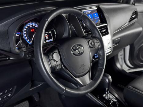 TOYOTA Yaris Hatch 1.5 16V 4P FLEX XLS CONNECT MULTIDRIVE AUTOM�TICO CVT, Foto 7