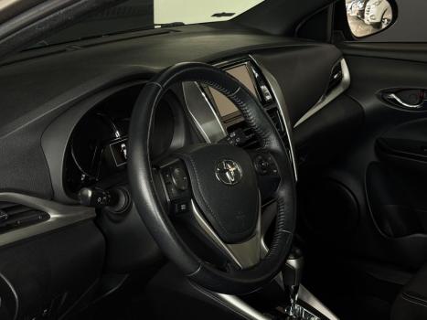 TOYOTA Yaris Hatch 1.5 16V 4P FLEX XLS MULTIDRIVE AUTOM�TICO CVT, Foto 5