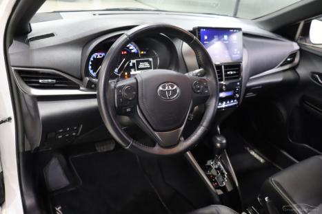 TOYOTA Yaris Hatch 1.5 16V 4P FLEX XLS CONNECT MULTIDRIVE AUTOM�TICO CVT, Foto 4