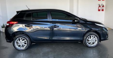 TOYOTA Yaris Hatch 1.5 16V 4P FLEX XS CONNECT MULTIDRIVE AUTOM�TICO CVT, Foto 9