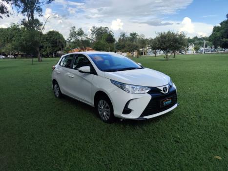 TOYOTA Yaris Hatch 1.5 16V 4P FLEX XL MULTIDRIVE AUTOM�TICO CVT, Foto 4