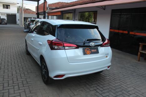 TOYOTA Yaris Hatch 1.5 16V 4P FLEX XLS MULTIDRIVE AUTOM�TICO CVT, Foto 5