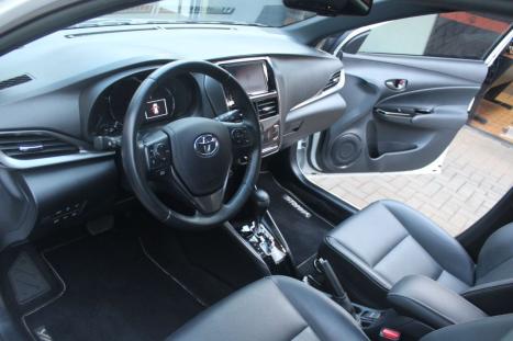 TOYOTA Yaris Hatch 1.5 16V 4P FLEX XLS MULTIDRIVE AUTOM�TICO CVT, Foto 12
